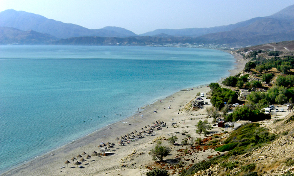 komos beach crete greece