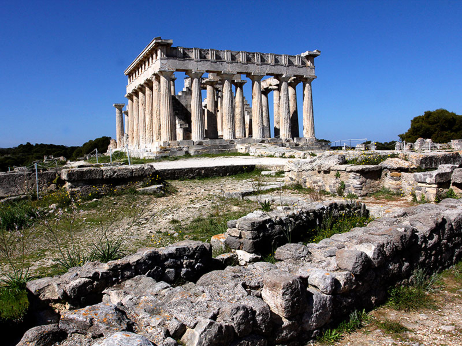 Griechenland: Aphaia-Tempel in Ägina – Heimat der Münchner Giebelfiguren
