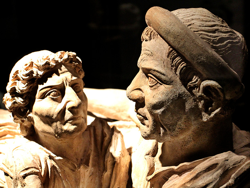 Charakterdarstellung eines Ehepaars aus Terrakotta, 1. Jdh. v. Chr., aus Volterra.