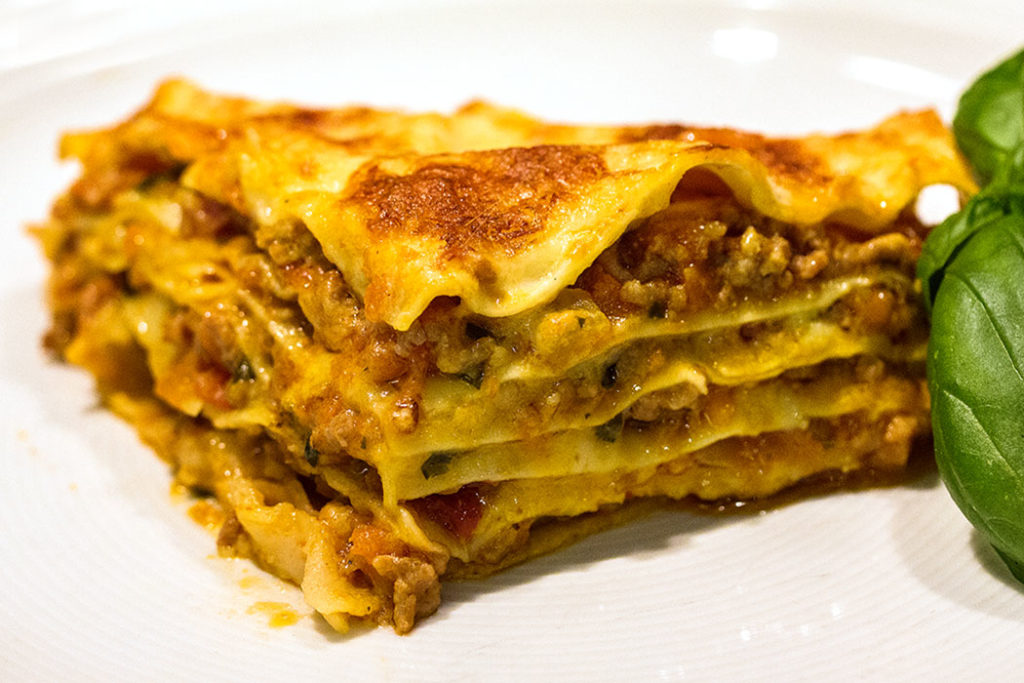 Lasagne alla bolognese - Heißgeliebter italienischer Klassiker